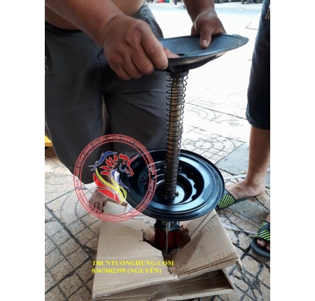 MÁY BƠM MỠ NÉN KHÍ KOCU 20 LÍT GZ-10