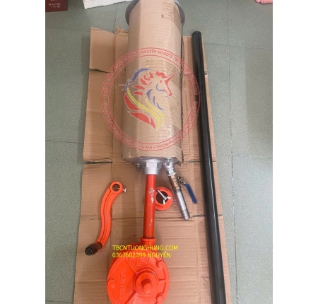 Bơm nhớt quay tay có bình kính 5 lít