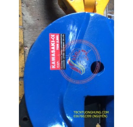 KẸP TÔN ĐỨNG XOAY QC KAWASAKI 3 TẤN 3000KG