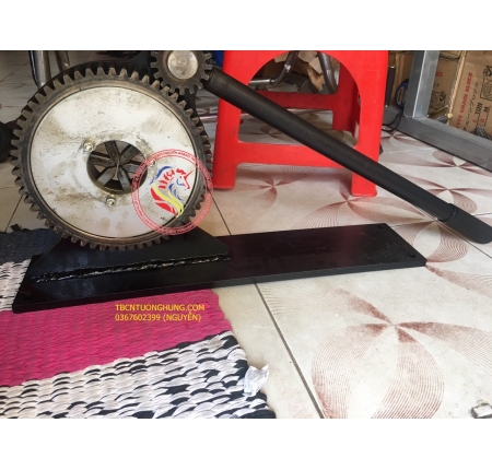 MÁY BẤM ĐẦU XỊT RỬA XE 6MM-32MM TAIWAN