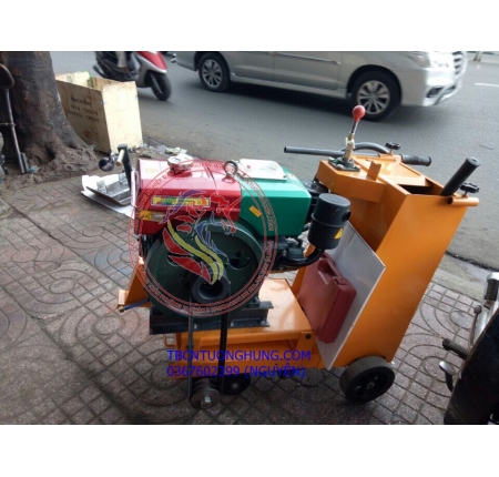 MÁY CẮT BÊ TÔNG ĐẦU NỔ DIESEL  D8