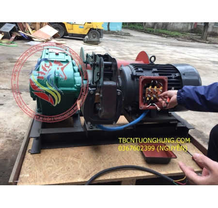 TỜI KÉO MẶT ĐẤT JM KM 1 TẤN 1000KG 380V 