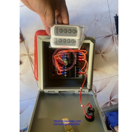 TỦ ĐIỆN ĐIỀU KHIỂN TỪ XA TỜI ĐIỆN KCD 220V 380V